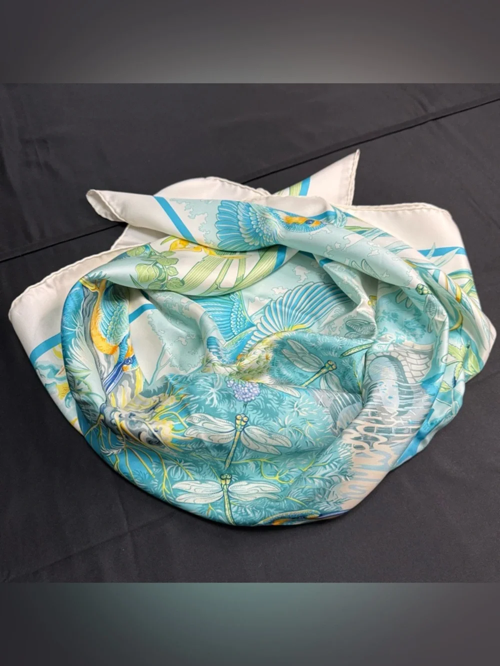 Authentic Hermes Silk Scarf Birds Water Fish White Blue Yellow Au Bord De L’eau - Picture 12 of 12